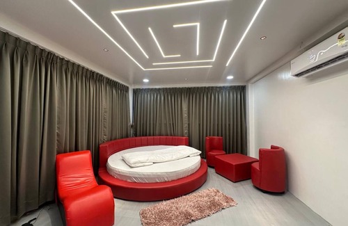 Aundh Hotel | Hotel Hill Top Inn