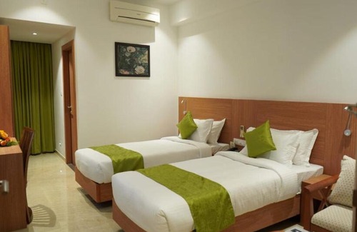 Anchal Hotel | HOTEL HILLWAY