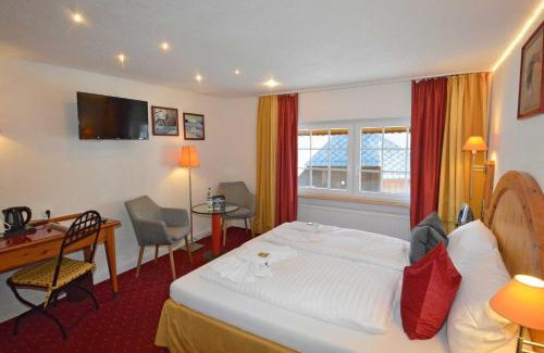 Menzenschwand-Hinterdorf Hotel | Hotel Hirschen