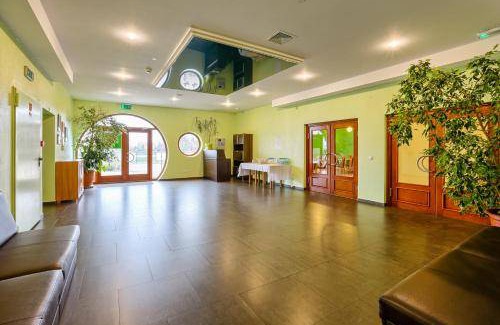 Chrzastowice Hotel | Hotel ∙ Hotel Tenis