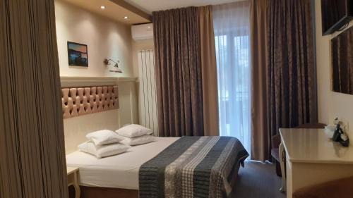 Baile Herculane Hotel | Hotel Holiday Maria