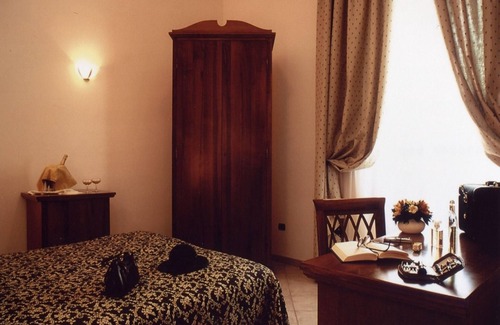 Arpino Hotel | Hotel Il Cavalier D'Arpino