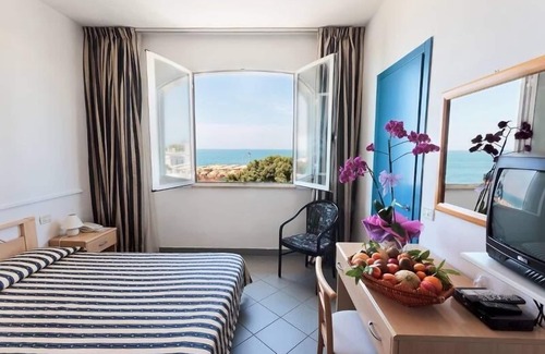 Marina di Cecina Hotel | Hotel Il Settebello