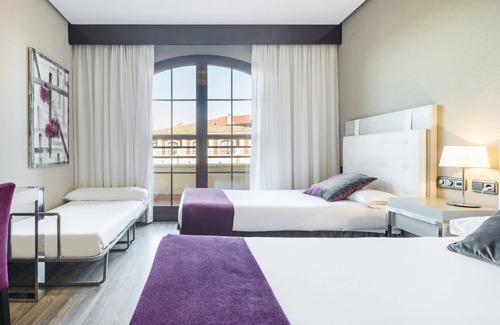 Badajoz Hotel | Hotel ILUNION Golf Badajoz