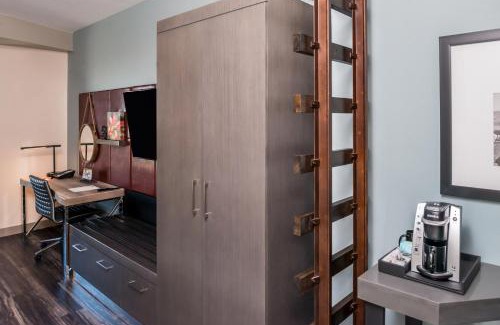 Frisco Hotel | Hotel Indigo Frisco by IHG
