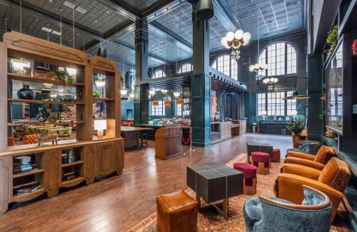 Downtown Nashville Hotel | Hotel Indigo Nashville - The Countrypolitan