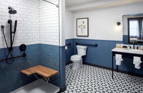 Downtown Northeast Hotel | Hotel Indigo - Omaha Downtown by IHG