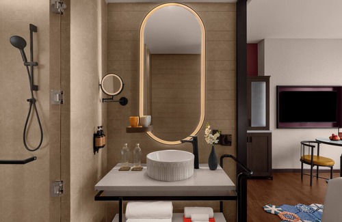 Ben Nghe Hotel | Hotel Indigo Saigon The City by IHG