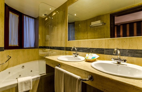 Jaen Hotel | Hotel Infanta Cristina