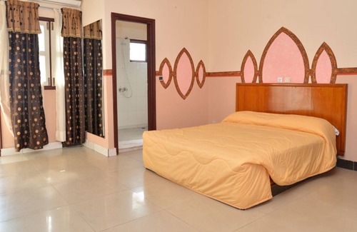 Grand-Bassam Hotel | Hotel International