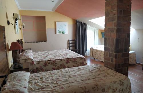 Intriago Hotel | Hotel Intriago I & II