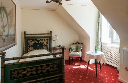 Aumuehle Hotel | Hotel Italia