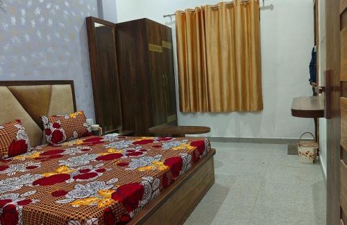 Govardhan House | Hotel Jain Royal