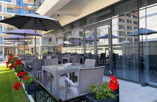 Mamaia-Sat Hotel | Hotel Javu