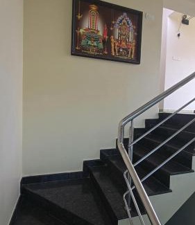 Srikalahasti Hotel | Hotel KCR Grand