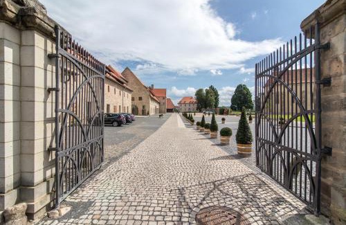 Altmorschen Hotel | Hotel Kloster Haydau
