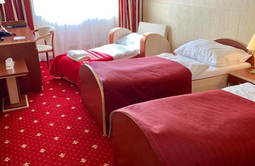 Samorin Hotel | Hotel Kormorán