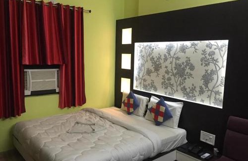 Lakhisarai Hotel | Hotel Krish-na Lakhisarai near BAZAR SAMITY