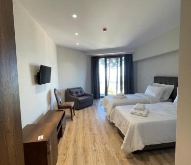 Kruje Hotel | Hotel Kroi near castle entrance castle and town view
