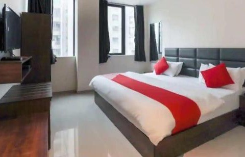 Surat Hotel | Hotel Kumkum Palace