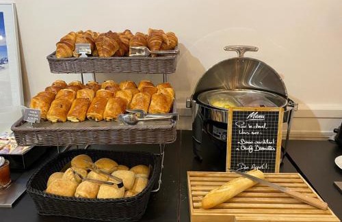 Saint-Pierre-des-Corps Hotel | Hotel Kyriad Tours St Pierre des Corps Gare