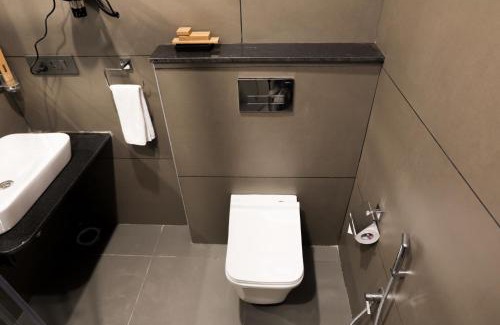 Madhapur Hotel | Hotel Kyzen HiTech City- Your Zenly Stay