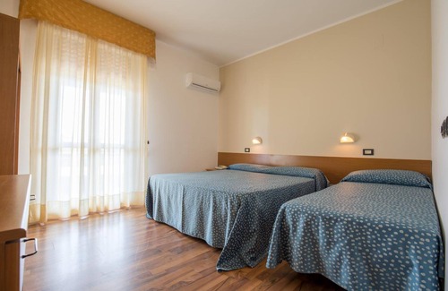 Casalbordino Hotel | Hotel L'Aragosta