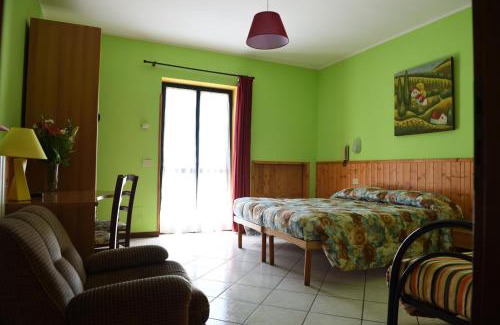 Massino Visconti Hotel | Hotel La Capannina