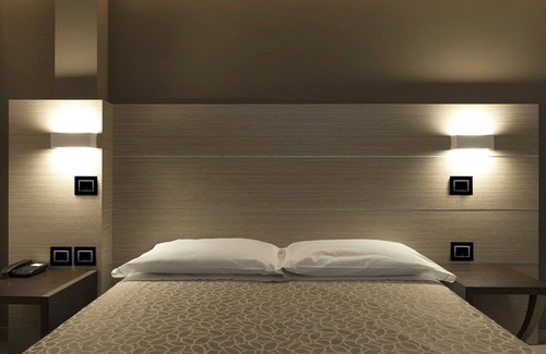 Romano di Lombardia Hotel | Hotel La Conchiglia