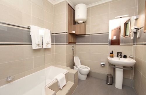 Bonapriso Hotel | Hotel La Falaise Bonapriso