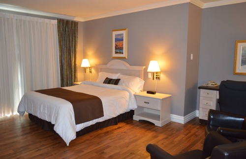 New Carlisle Hotel | Hotel La Maison Blanche