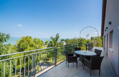 Siofok Aranypart Hotel | Hotel La Riva