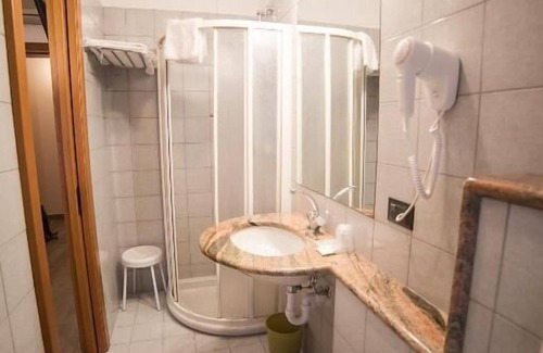 Morbegno Hotel | Hotel La Ruota