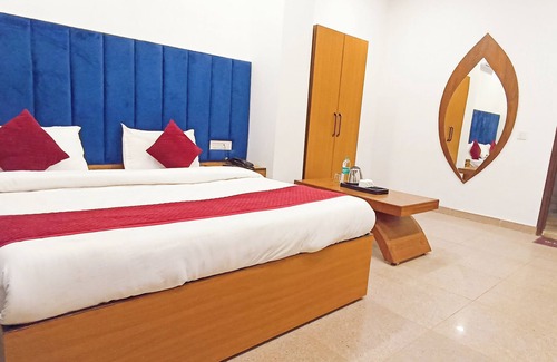 Kishangarh Hotel | Hotel Lake View