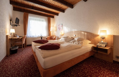Schwedenschanze Hotel | Hotel Landhaus Duerkop