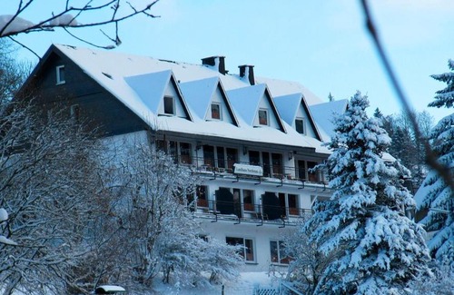 Nordenau Hotel | Hotel Landhaus Nordenau