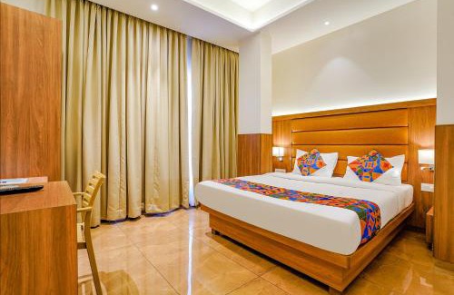 Ghansoli Hotel | Hotel Landmark Aura