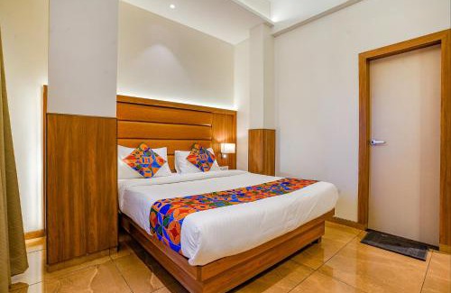 Ghansoli Hotel | Hotel Landmark Aura