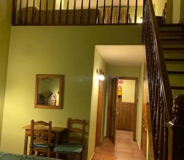 Cerezo de Abajo Hotel | Hotel Langa