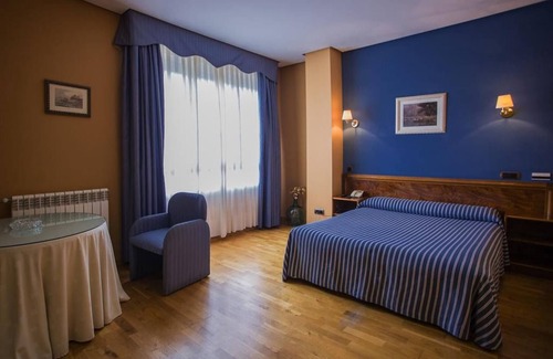 Azadinos Hotel | Hotel Las Moreras