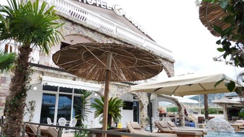 Velipoje Hotel | Hotel Laura