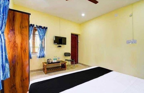 Rasulgarh Bed & Breakfast | Hotel Lavish Inn
