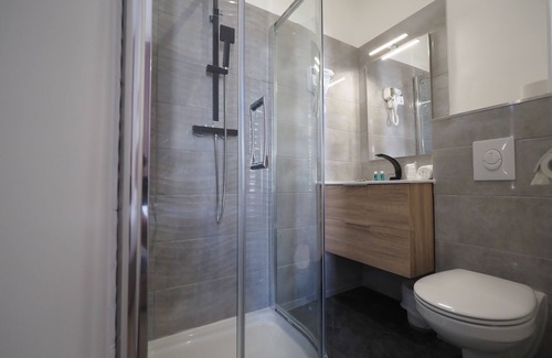 Cœur de Ville Hotel | Hotel Le Biarritz - Vichy