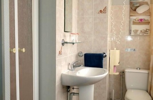 Hermanville-sur-Mer Hotel | Hotel Le Canada