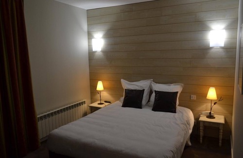 Cloyes-sur-le-Loir Hotel | Hotel Le Saint Jacques
