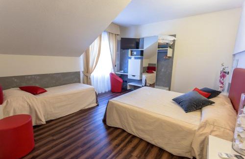 Dormelletto Hotel | Hotel Le Palme