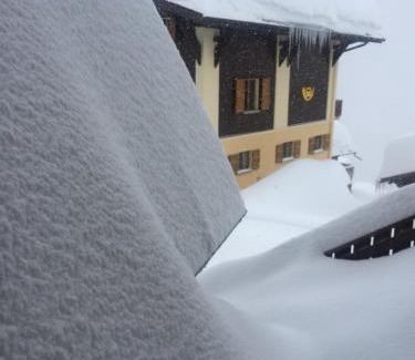 Bettmeralp Hotel | Hotel Le Postillion
