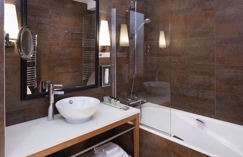 Notre-Dame-des-Champs Hotel | Hotel Le Six