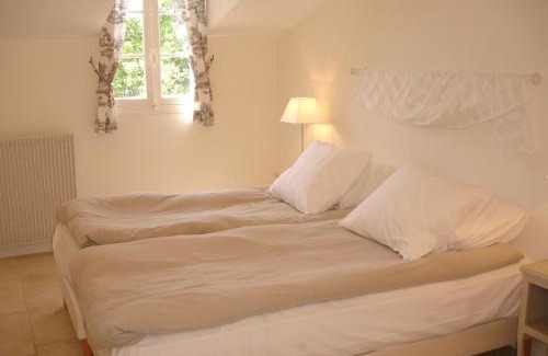 Valbonne Hotel | Hotel les Armoiries