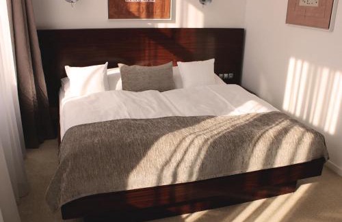 Levice Hotel | Hotel Lev